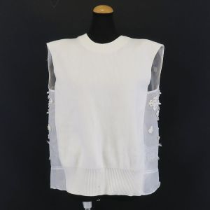 ノースリーブニット