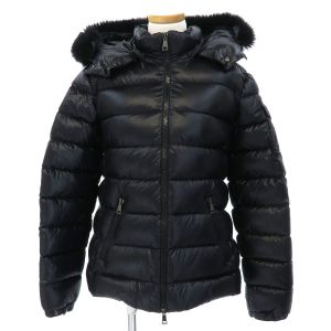 ダウンジャケット