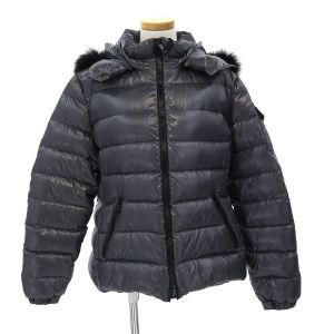 ダウンジャケット