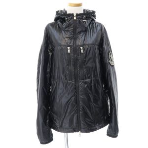 ダウンジャケット