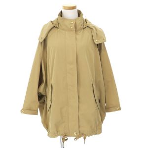 ナイロンコート