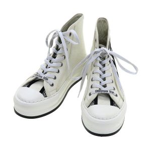 ハイカットスニーカー