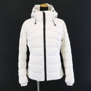 ダウンジャケット