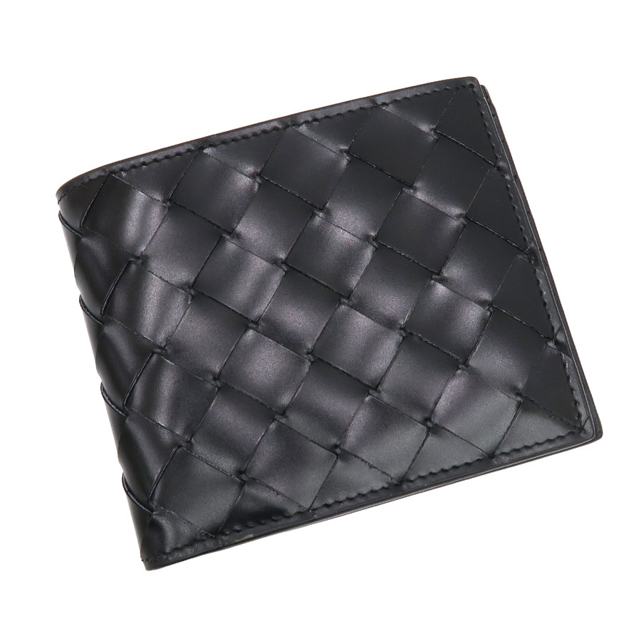 イントレチャート二つ折りウォレット