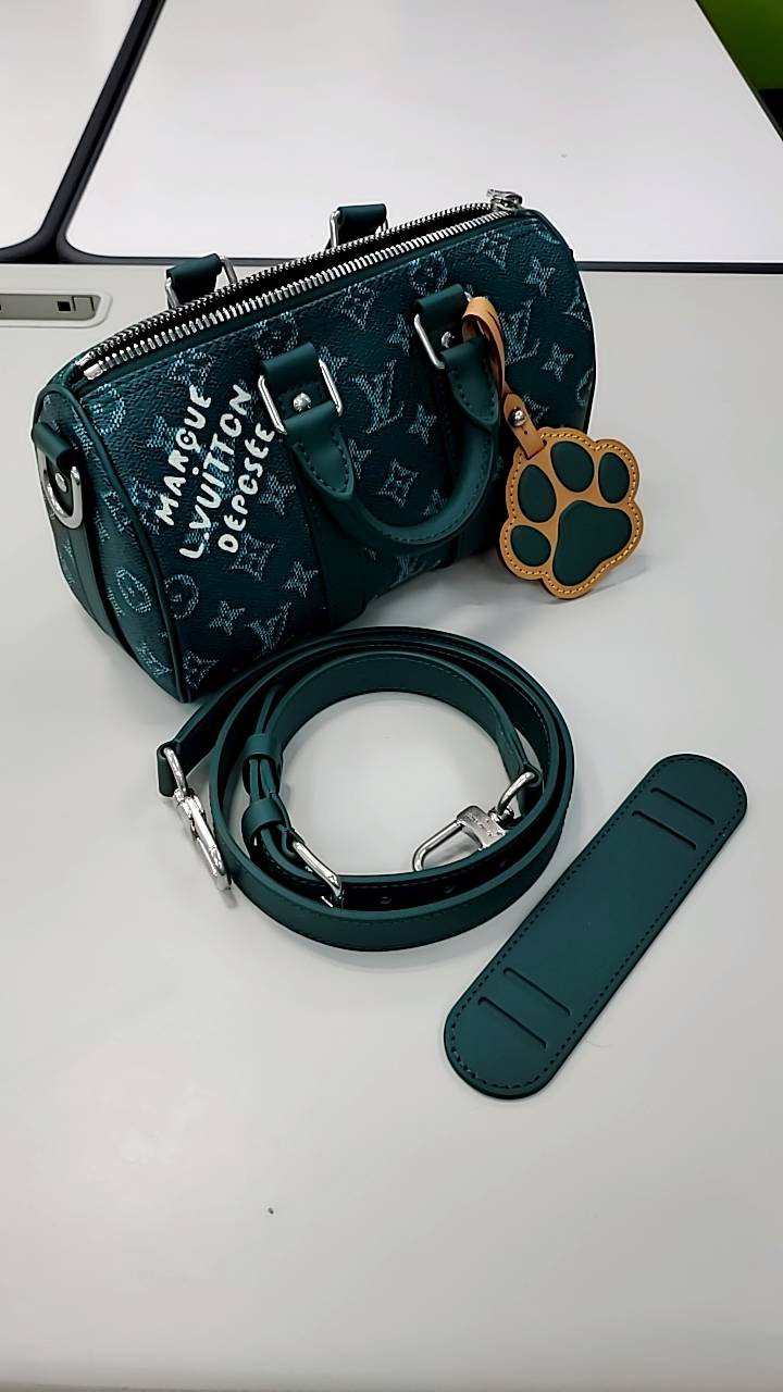 【鮮やかで可愛い♪】ルイヴィトン キーポル・バンドリエール 25 ルイヴィトン キーポル・バンドリエール 25 M12684 - 質屋さのや