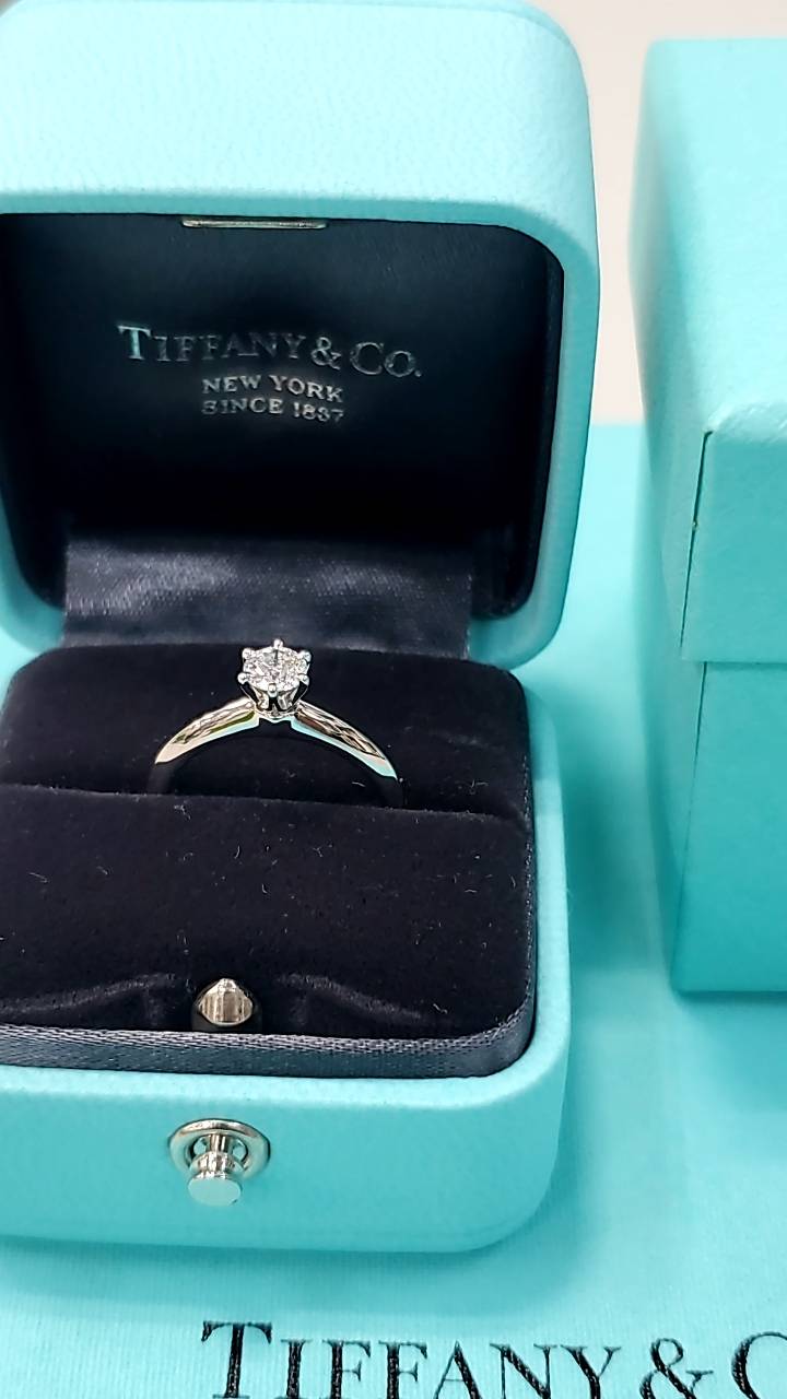 ティファニー ダイヤ0.33ct立爪リング - 質屋さのや高価買取と質