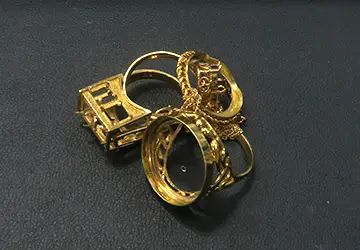 18金地金を金買取致しました
